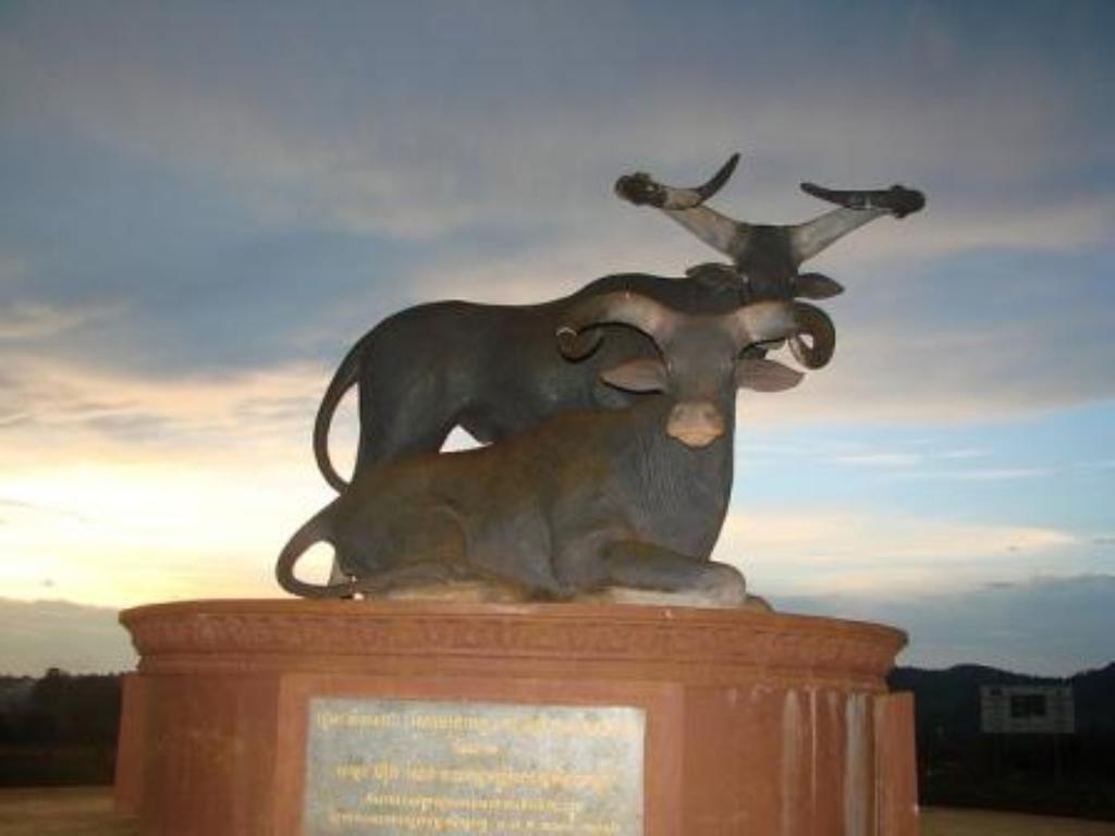 Mondulkiri Hotel Senmonorom Buitenkant foto