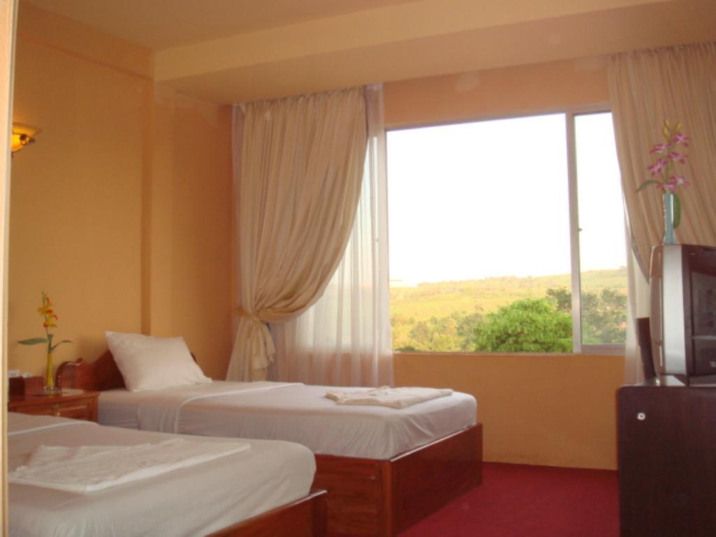 Mondulkiri Hotel Senmonorom Buitenkant foto